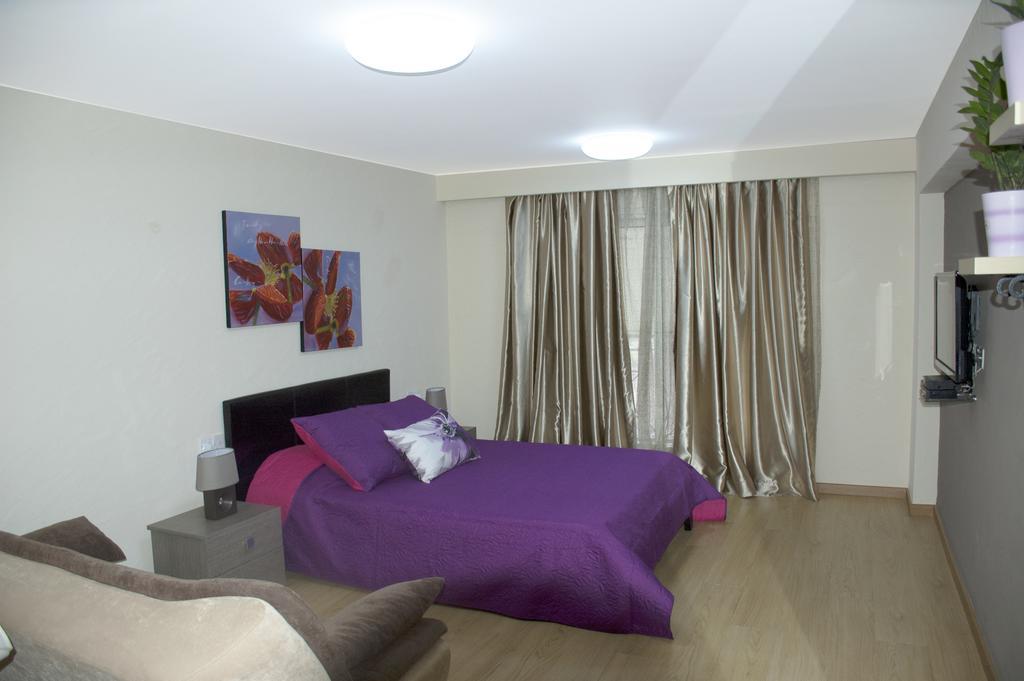 Sunrise Studios Limassol Habitación foto
